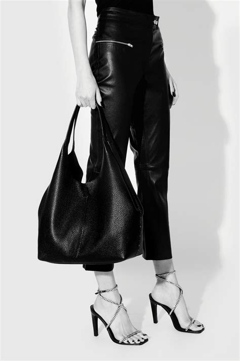 Darren Signature Carryall Black Rebecca Minkoff