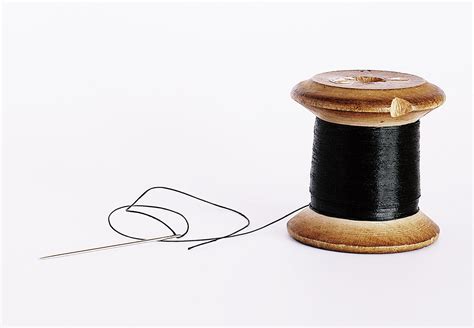 thread  needle gathered