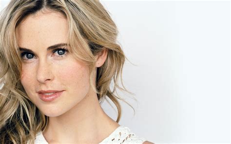 Anna Hutchison Hot