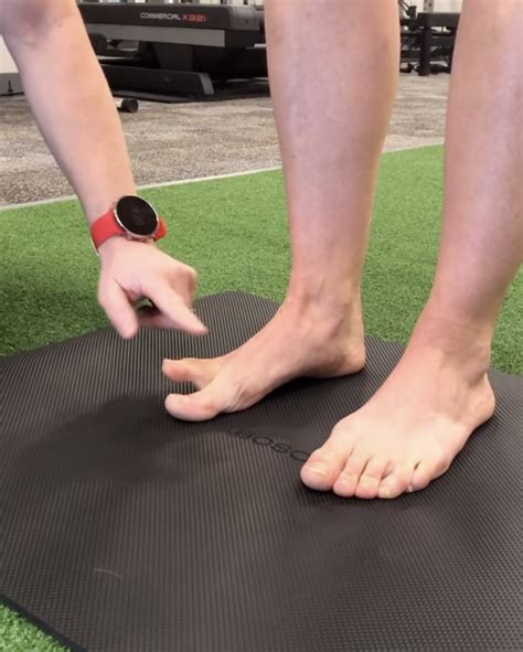 How to Avoid & Manage Plantar Heel Pain (AKA Plantar Fasciitis) in Runners
