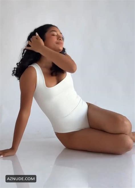 GUADALUPE FARFAN Nude AZNude