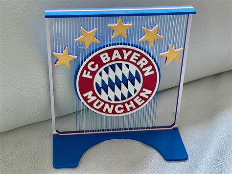 Floating Crest - FC Bayern München by vmLOGIC | Download free STL model