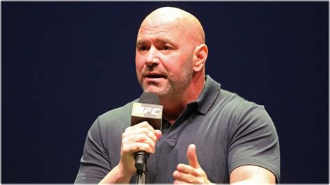 Dana White Defiende A Sa L Lvarez De Oscar De La Hoya Est Tratando