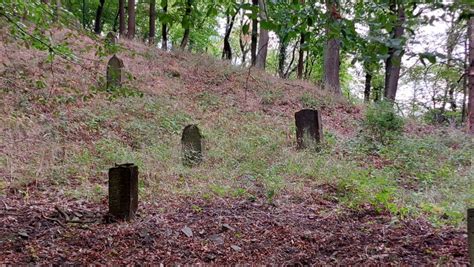 Der jüdische Friedhof in Bad Breisig Jüdische Friedhöfe in