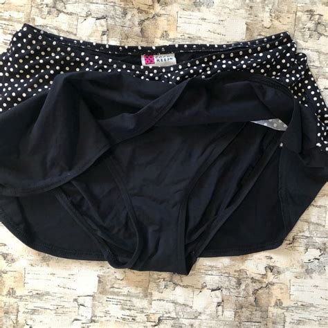 Coco Reef Swim Coco Reef Polka Dot 32d Bikini Top Small Skirt Set Poshmark