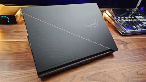 Slideshow: Asus ROG Zephyrus Duo 16 (2023) – Photos