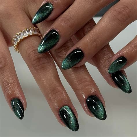 Green Cat Eye For St Pattys 🍀 Using Maychaonail Cat Eye Gel