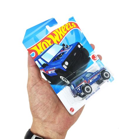 Ch I M H Nh Si U Xe Hot Wheels C Nissan Patrol Custom