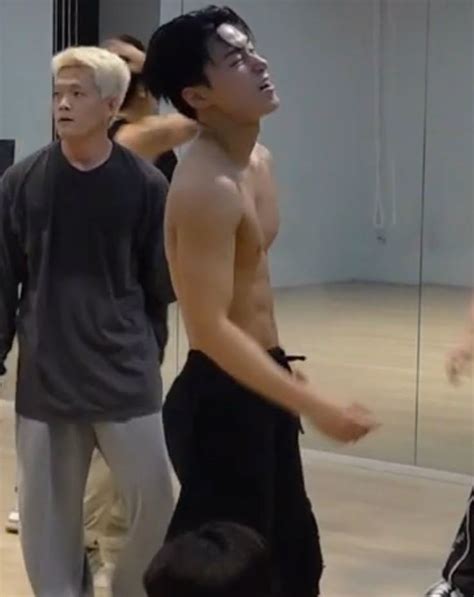 Pin By O On SAN Hot Korean Guys Kpop Guys Pretty Men