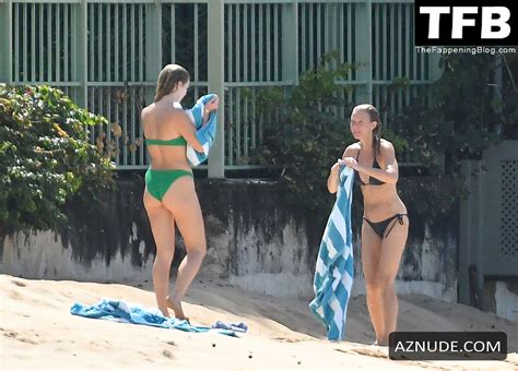 Apple Martin Sexy Seen With Gwyneth Paltrow Put On A Bikini Show Out On The Beach In Barbados