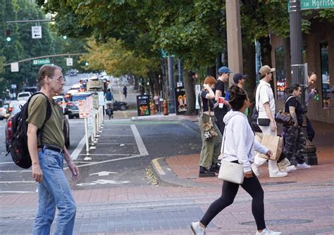 Foot traffic downtown up 5.6% over last year – BikePortland