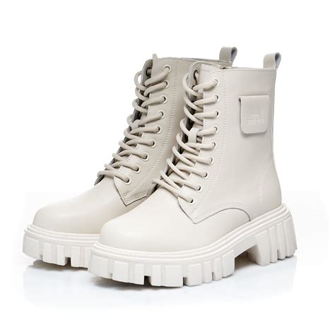 Официальный сайт бренда обувных магазинов «Легкий шаг» – купить обувь в ...