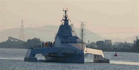 Video China Unveils The Worlds Largest Unmanned Warship Carro E Motos