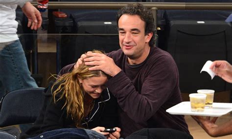Chilling Photos Of Mary-Kate Olsen And Husband Olivier Sarkozy