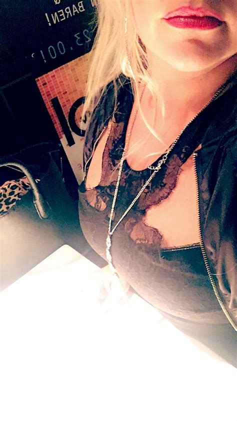 Swedish Babe ShesFreaky