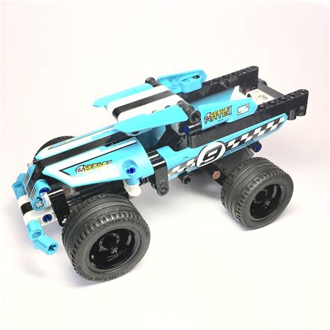 Review: 42059 Technic Stunt Truck | Brickset: LEGO set guide and database