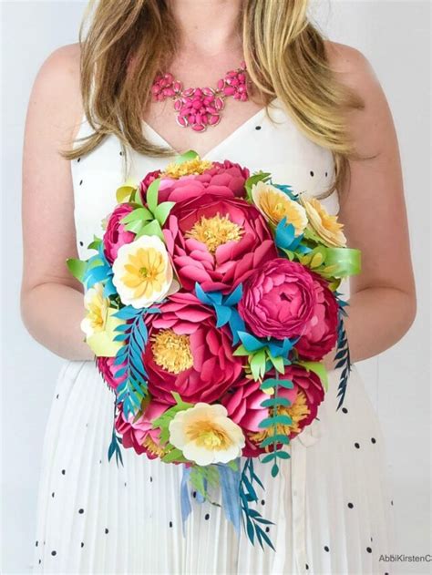 How To Make Your Own Cascading Paper Flowers Bouquet Story Abbi