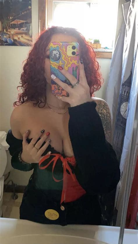 I Love The Tightness Of A Corset Nudes Corsetsnsfw Nude Pics Org