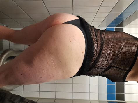 Street Hooker On Public Rest Area Toilet Breitbein88 5 Nude Pics XHamster