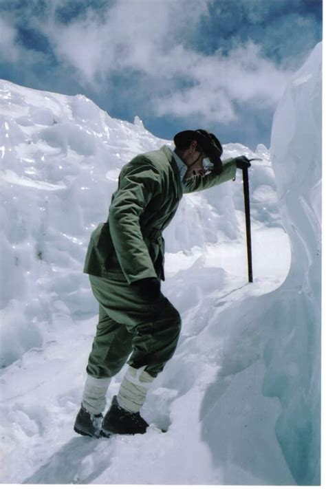 The Discovery Of George Mallorys Body On Everest In 1999