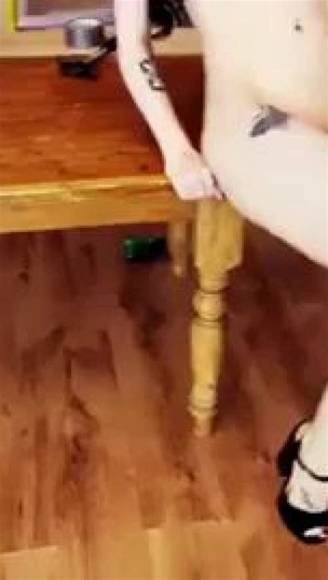 Alessa Porn Videos You Want To See PornFlip