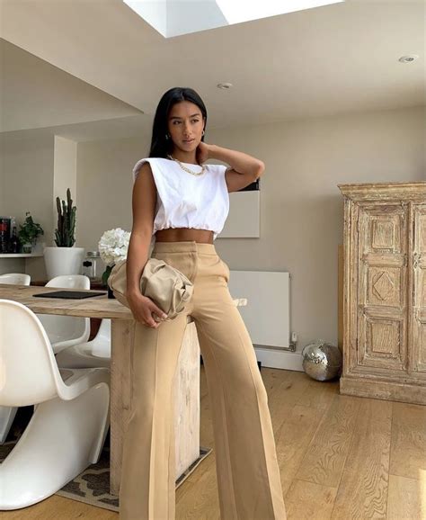 Pin De Francisca Anais En BEIGE NUDE Ropa De Moda Ropa Ropa Urbana