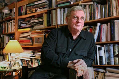 Author Eg White - How groundbreaking gay author Edmund White paved the way for other writers