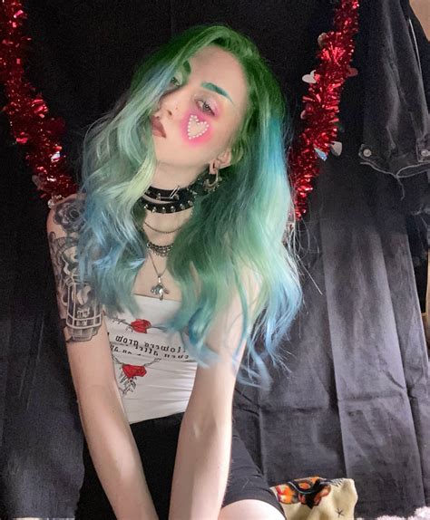 Robin (@blightbrat.co) • Instagram photos and videos