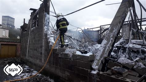 Extinguido Un Incendio En Una Nave Industrial En Langreo