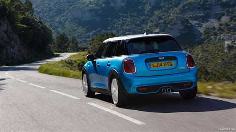 2015 Mini Cooper 5 Door Rear Caricos