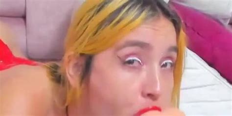 SEX CAM Very Hot Woman Mp4 Tnaflix