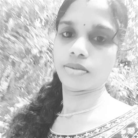 Ponnu♥️reshma🥰 Reshmareshmaponnu • Threads Say More