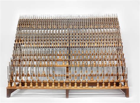 A440 - What does standard tuning mean? – Twin Town Guitars