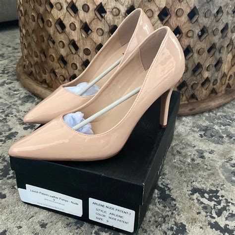 Vici Shoes Vici Nib Size 9 Patent Leather Nude Pumps Poshmark