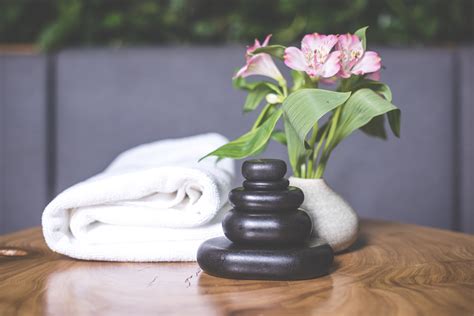 Massage Mit Gewissen Vorz Gen Anwohner Beschweren Sich Ber Sex Ger Usche