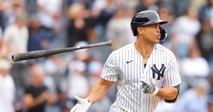 Yankees Giancarlo Stanton on IL (Hamstring Injury) - Casino.org