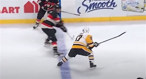 What Is Slashing In Hockey Gaimday