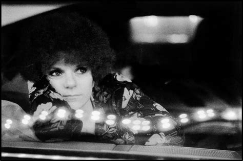 Ярмарочные стриптизерши » BigPicture.ru