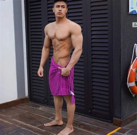 Hot Men 2 Photo 25 BoyFriendTV