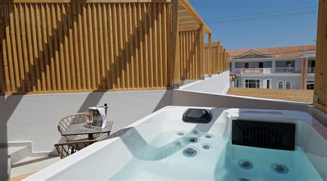 Master Suite With Hot Tub Diana Palace Hotel Zakynthos Argassi Zante Greece Book Online