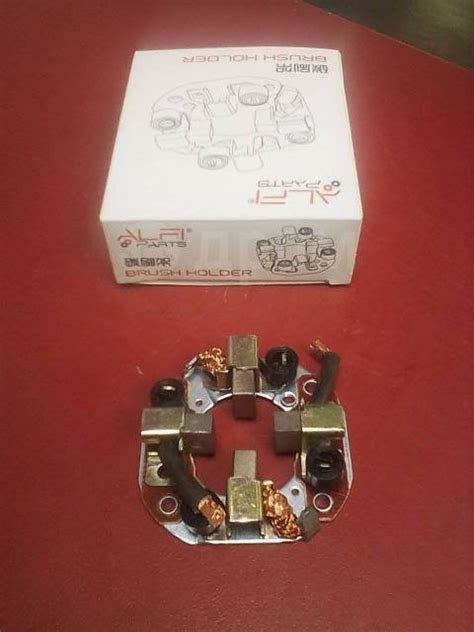 Купить Щетки стартера Toyota 28140-70020 в Иркутске по цене: 900 ...