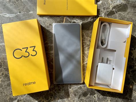realme C33 (Sandy Gold) Unboxing and Review