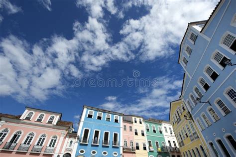 Las Casas Coloniales Coloridas De Guatape Foto De Archivo Imagen De