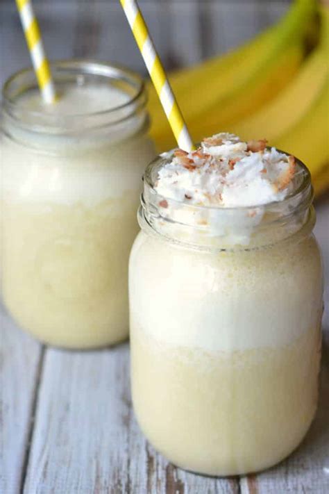 Banana Pineapple Coconut Smoothie Recipe