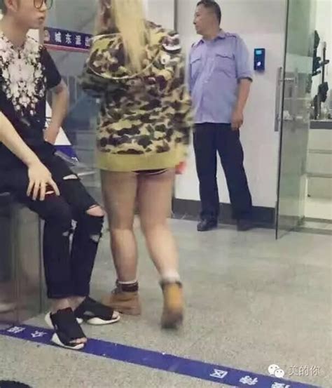 Ngã ngửa khi nhìn thấy thân hình thật của hot girl mạng xã hội Trung Quốc