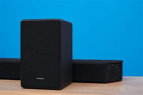 Samsung HW-Q950A im Test – Soundbar-Flaggschiff im Surround Set - HIFI.DE