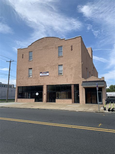 Partner Engineering & Science Corporate Offices | Parallel