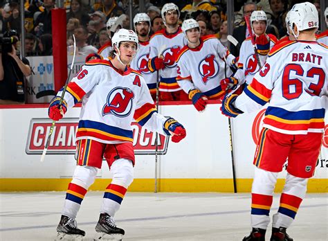 Jack Hughes, Nico Hischier propel Devils past Penguins