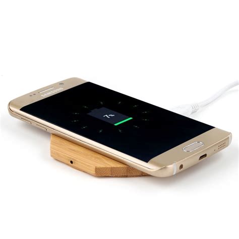 5v 1a Output Qi Standard Octagon Shape Bamboo Wireless Charger Support