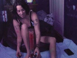 Welcome To Stoner Babe A Tattoed Sub Takes Fat Tokes Fucks Myself And Practices Slave Training